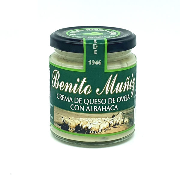 Crema de queso de oveja con albahaca